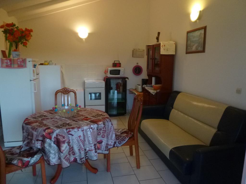 Villa Ludivine Sainte-Anne  Zimmer foto